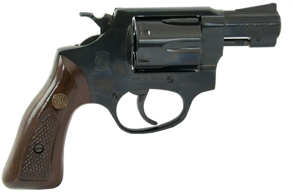 Revolver-Rossi-028-Calibre-32-6-Tiros-003 Revolver Rossi 028 Calibre 32 – Cano 2″ – 6 Tiros – Oxidado